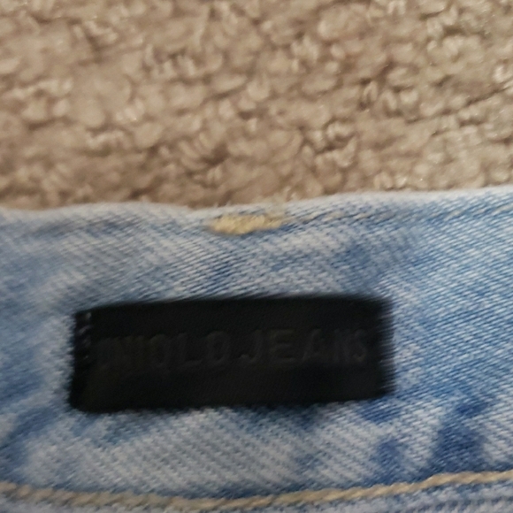 Uniqlo Women's High Waist Straight Jeans - Picture 4 of 10